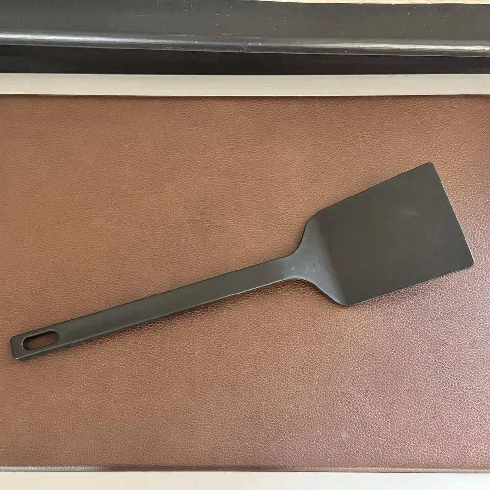 Room Essentials Black Plastic Spatula/Turner - As Is